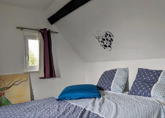 Norman House With Jacuzzi בית נופש טוקה