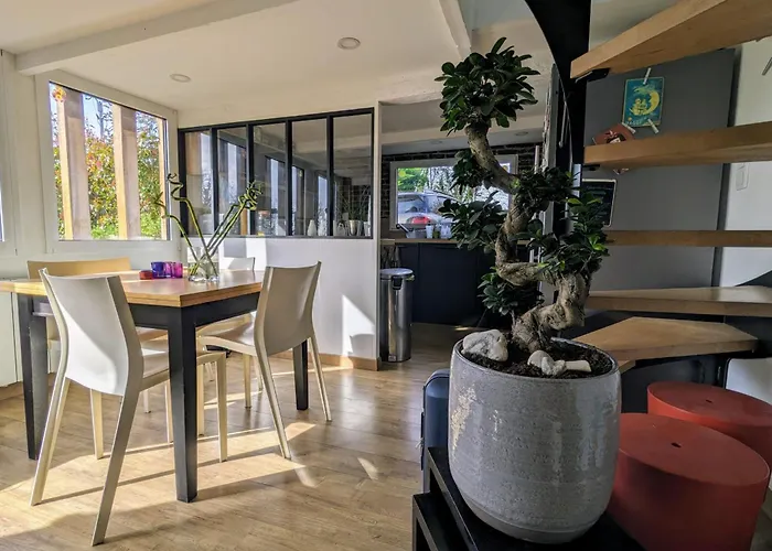 Norman House With Jacuzzi בית נופש *