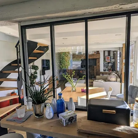 Norman House With Jacuzzi * 뚜끄